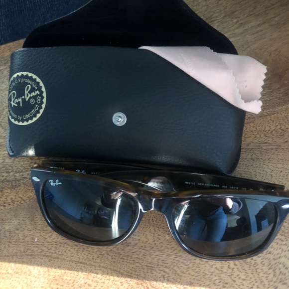 Ray Ban Original Wayfarer - Picture 2 of 2